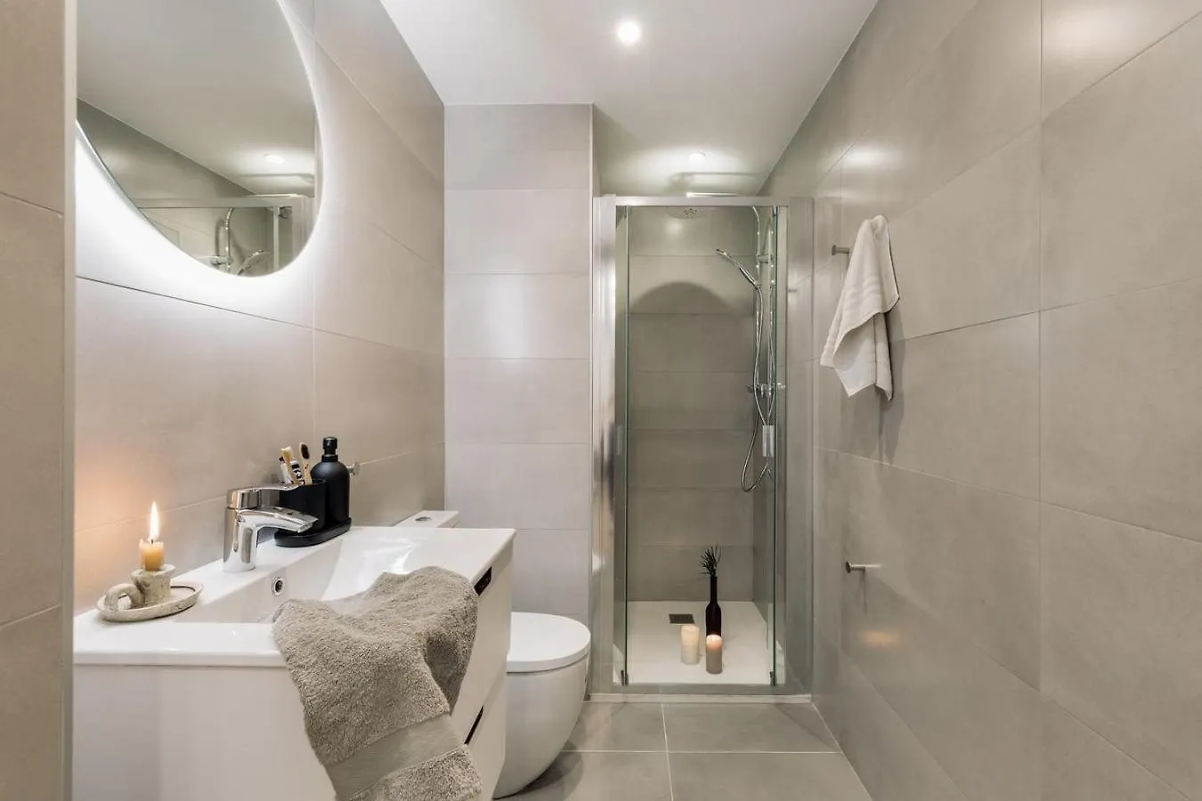 ברצלונה Eboli - 3 Bedrooms, Balcony And Terrace In Ciutat Vella