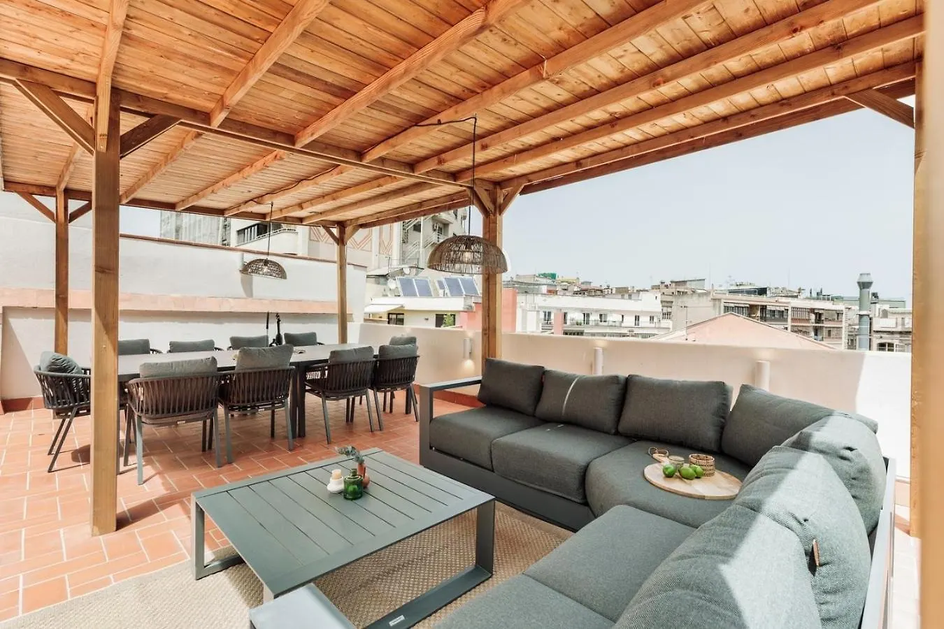 Eboli - 3 Bedrooms, Balcony And Terrace In Ciutat Vella Barcelona España