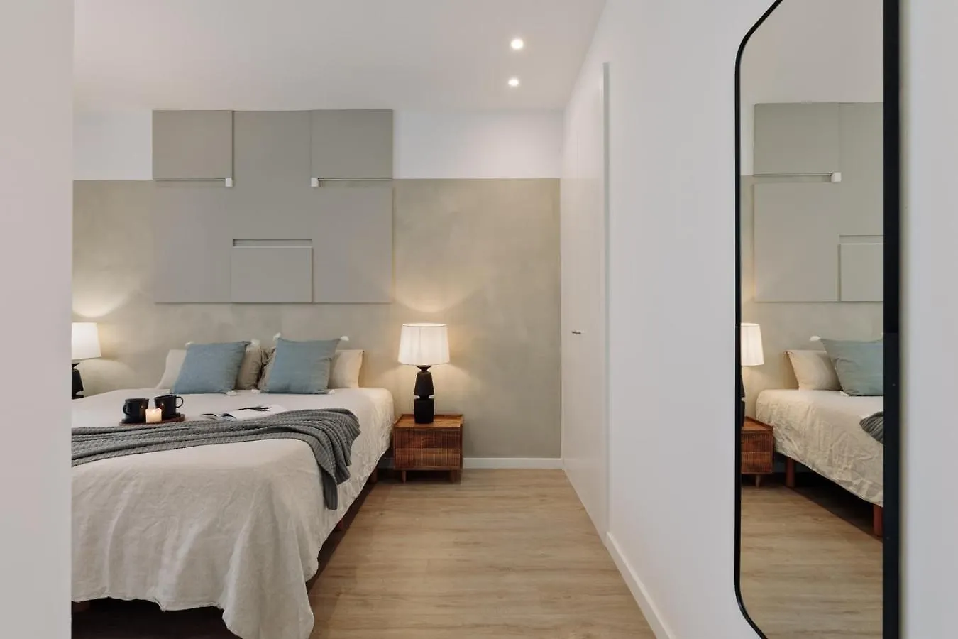 Apartamento Eboli - 3 Bedrooms, Balcony And Terrace In Ciutat Vella Barcelona España